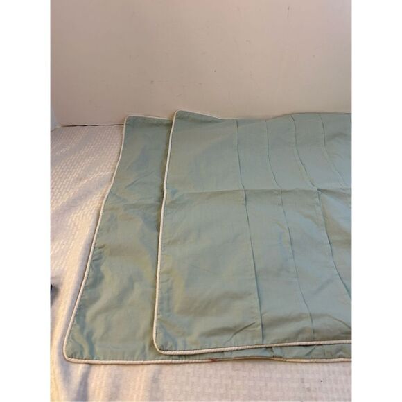 Better Homes Gardens green shams with white piping rn#91519 replacement set - Picture 1 of 7